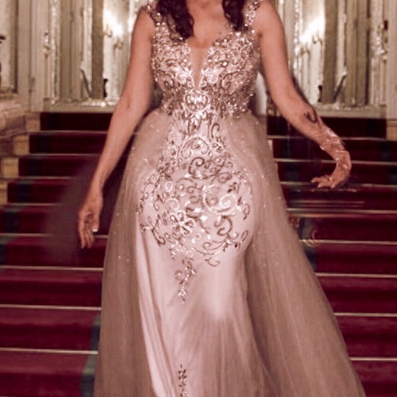 Jovani silver evening dress - Picture 2 of 2